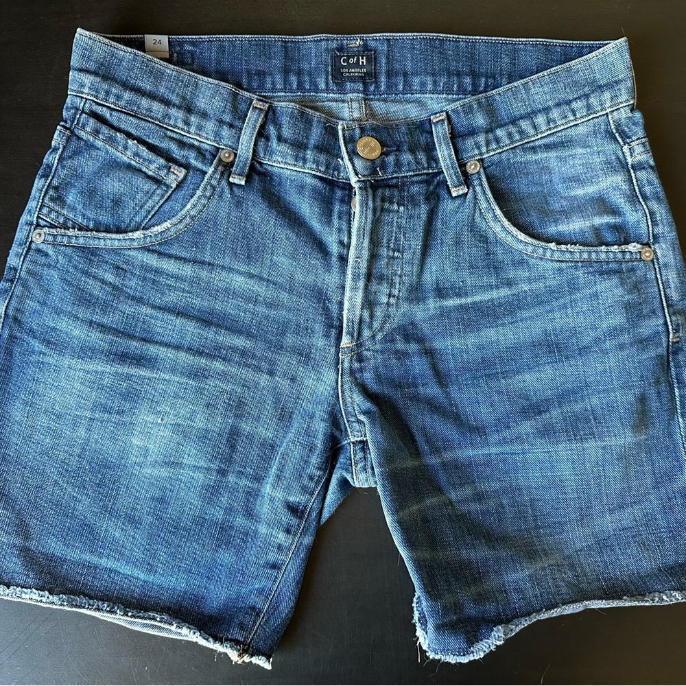 Citizens Of Humanity “Skyler” Cutoff Denim Shorts